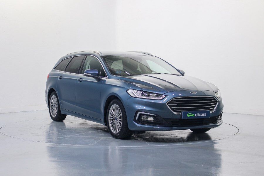Foto del FORD Mondeo Sedán 2.0 HEV Titanium