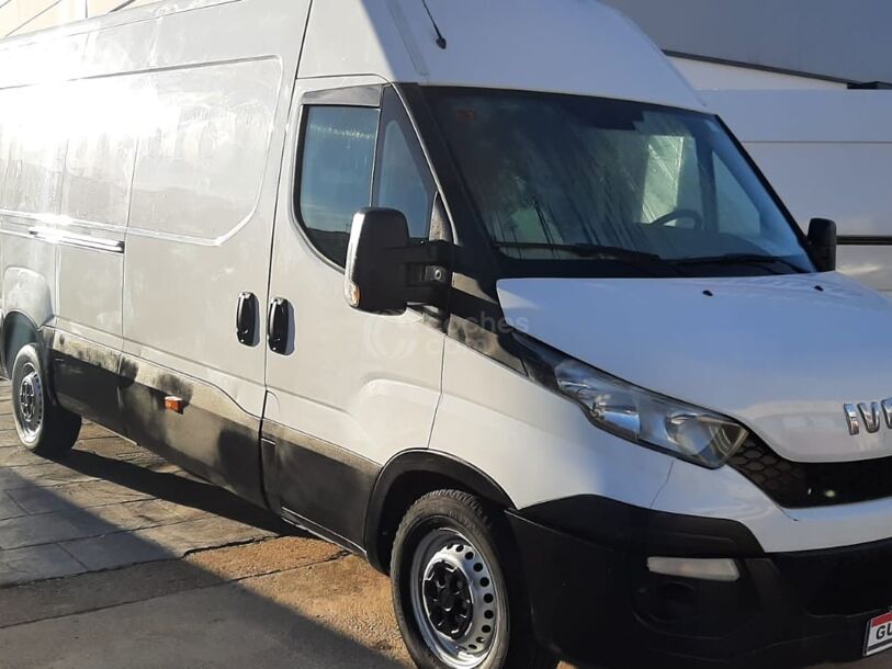 Foto del IVECO Daily Furgón 35S15/2.3 V 3520L H2 12.0 146