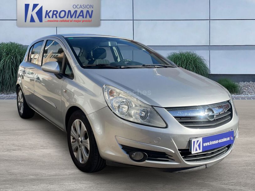 Foto del OPEL Corsa 1.4 C Mon (139CO2)