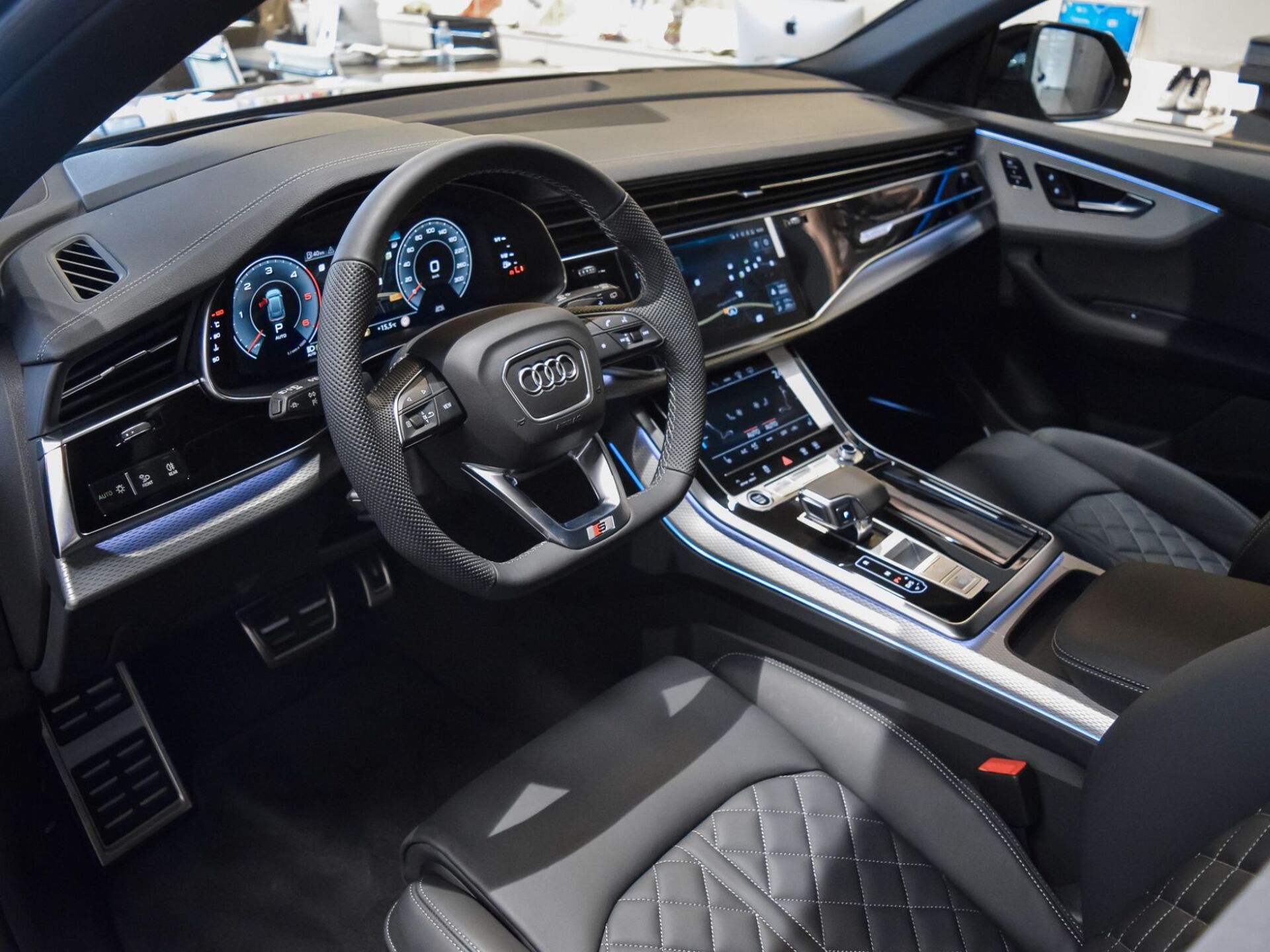 Imagen 3 de AUDI Q8