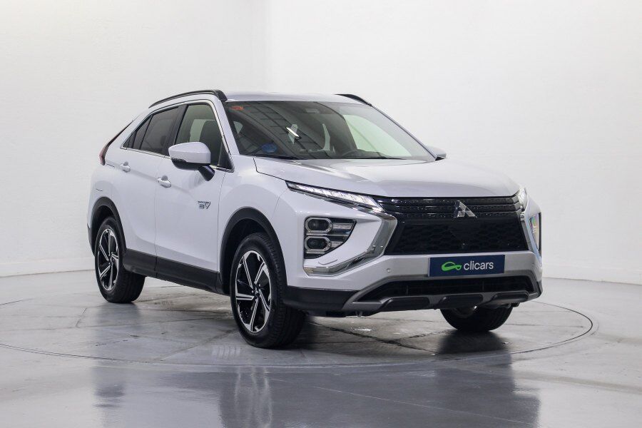 Foto del MITSUBISHI Eclipse Cross PHEV Kaiteki 4WD