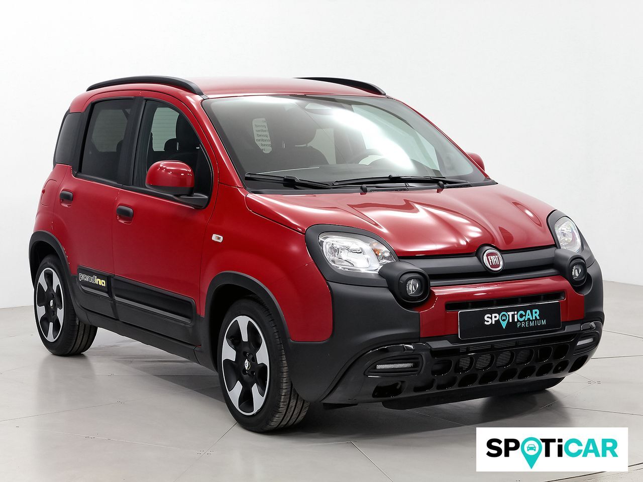 FIAT Panda (Pandina 1.0 Hybrid 51kW (70cv)) en Barcelona