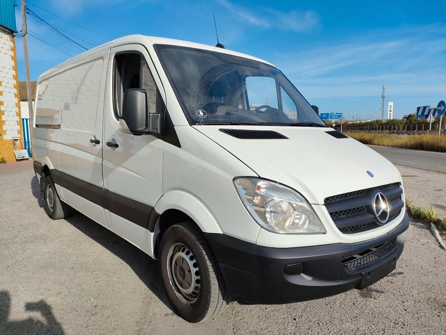 Foto del MERCEDES Sprinter Furgón 313CDI 3.2t Medio