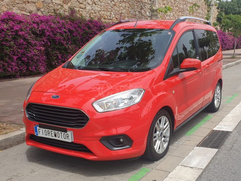 Foto del FORD Tourneo Courier 1.5TDCi Titanium 100