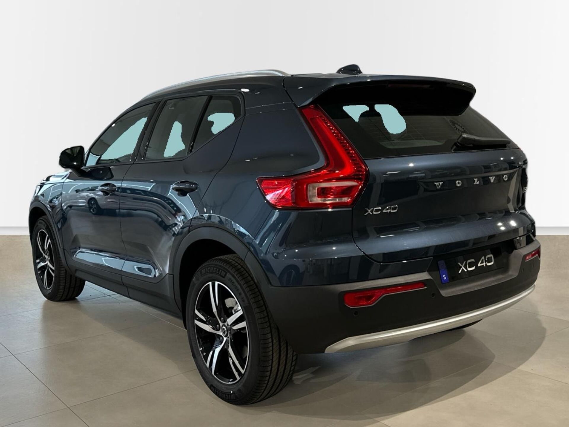 Imagen 2 de VOLVO XC40
