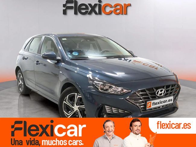 HYUNDAI i30 (1.0 TGDI 48V Klass) en Barcelona