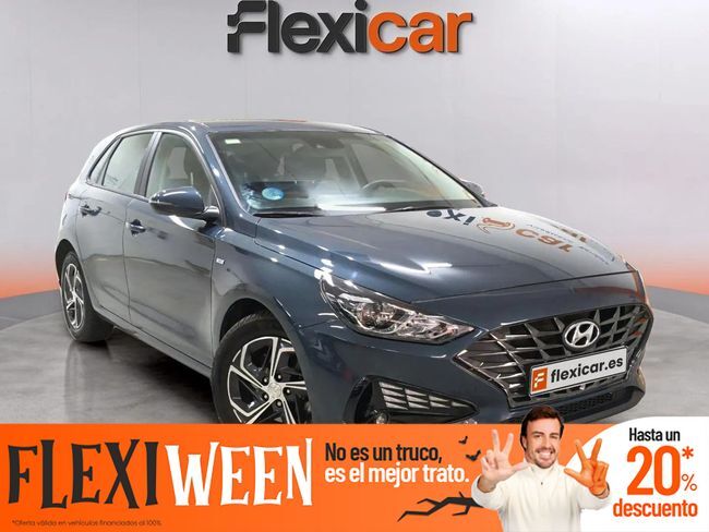 HYUNDAI i30 (1.0 TGDI 48V Klass) en Barcelona