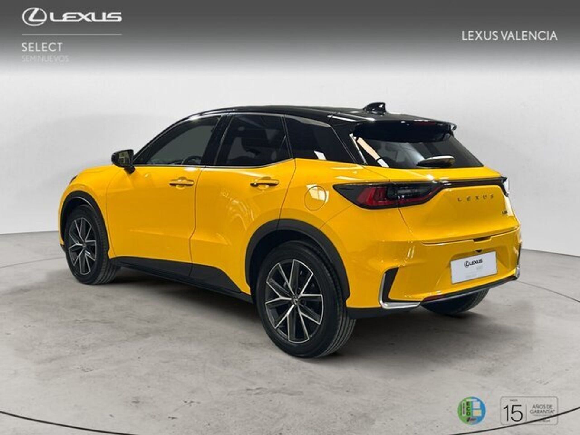 Imagen 2 de LEXUS LBX