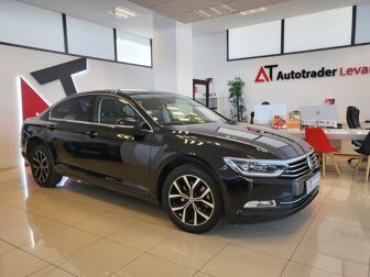 Imagen de VOLKSWAGEN Passat 2.0TDI Advance 110kW