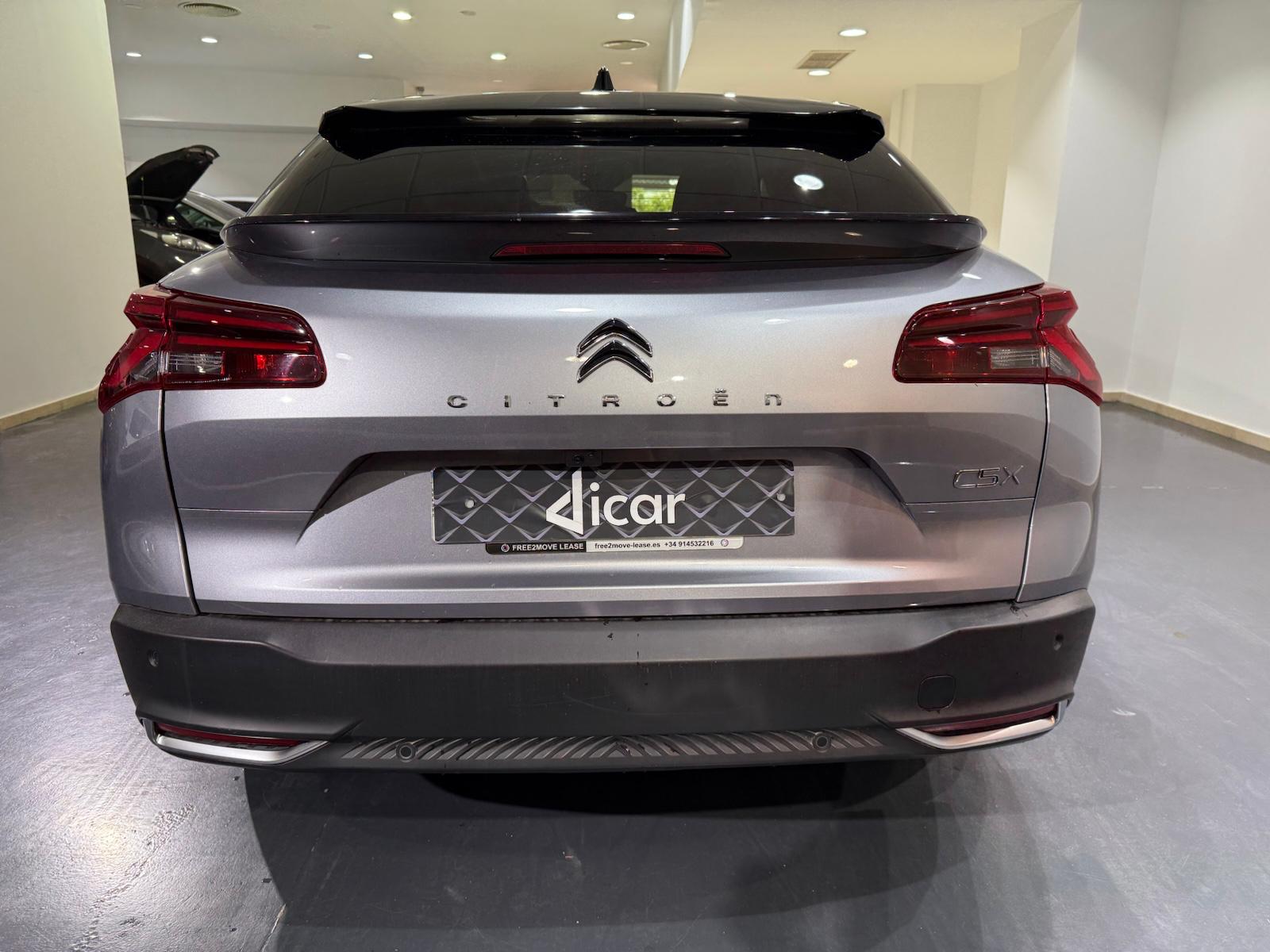 Foto del CITROEN C5 X Hybrid Shine EAT8 225