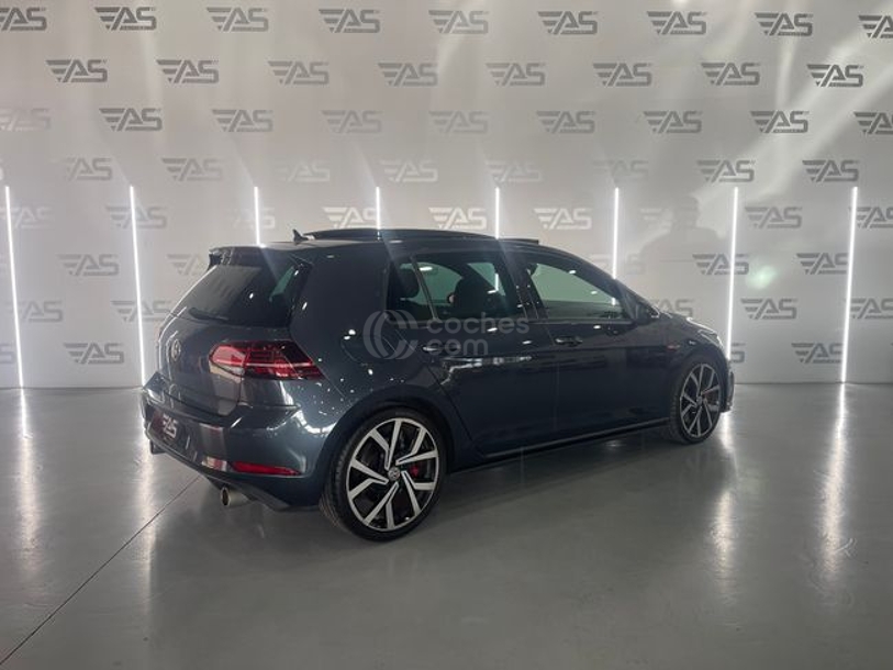 Foto del VOLKSWAGEN Golf 2.0 TSI GTI Performance DSG7 180kW