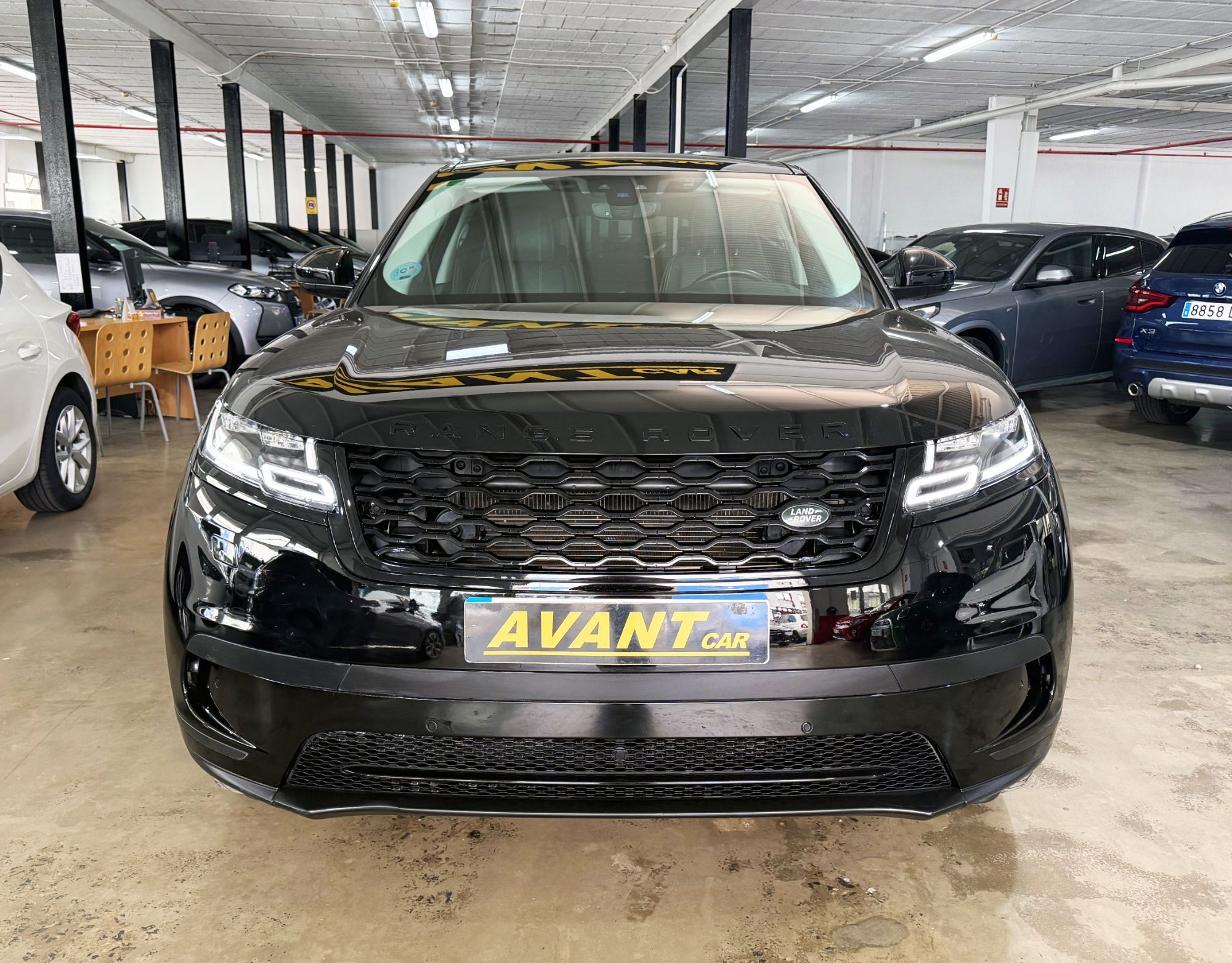 Foto del LAND ROVER Range Rover Velar 2.0D HSE 4WD Aut. 240