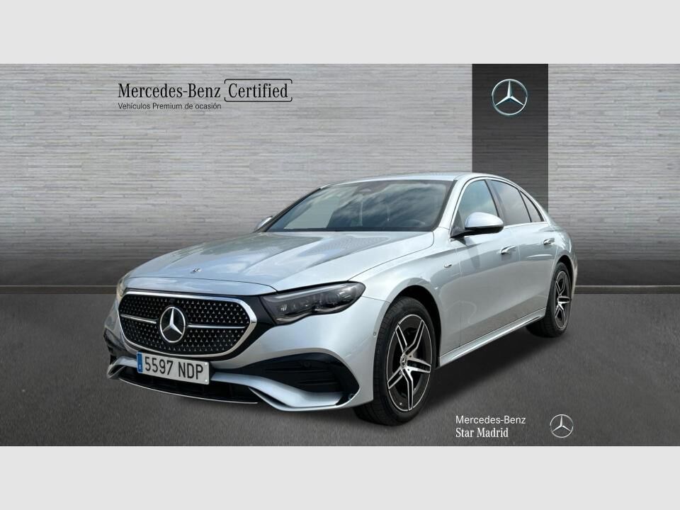 MERCEDES Clase E (E 300 de con tecnología hibrida EQ) en Madrid