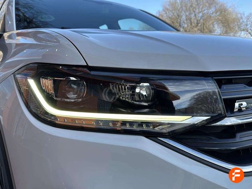 Foto del VOLKSWAGEN T-Cross 1.0 TSI Sport DSG7 85kW