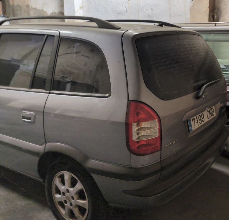 Foto del OPEL Zafira 2.0DI 16v Elegance