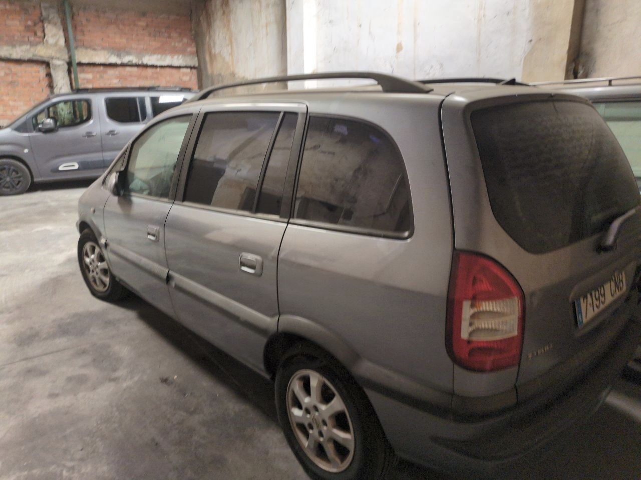 Foto del OPEL Zafira 2.0DI 16v Elegance