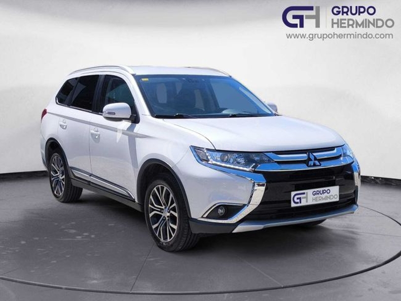 Foto del MITSUBISHI Outlander 200 MPI Motion 2WD 7pl. CVT