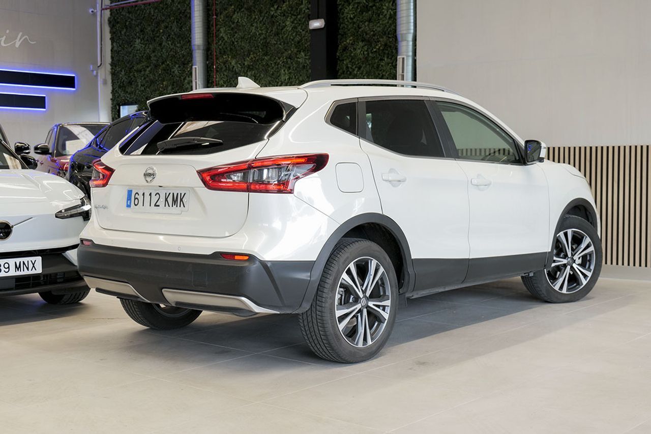 Foto del NISSAN Qashqai 1.3 DIG-T N-Connecta 4x2 103kW