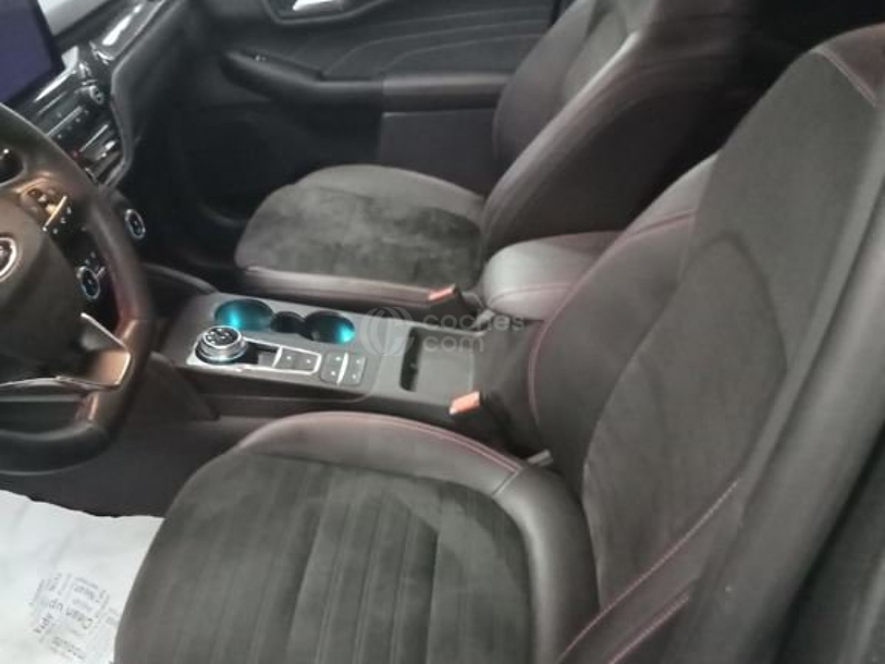 Foto del FORD Kuga 2.5 Duratec PHEV ST-Line X 4x2