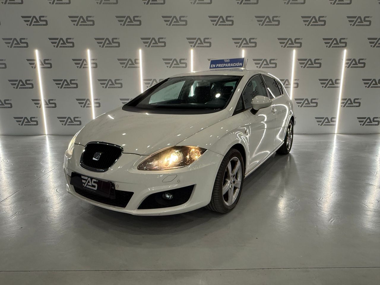 SEAT León (1.8 TSI 160cv Sport) en Girona