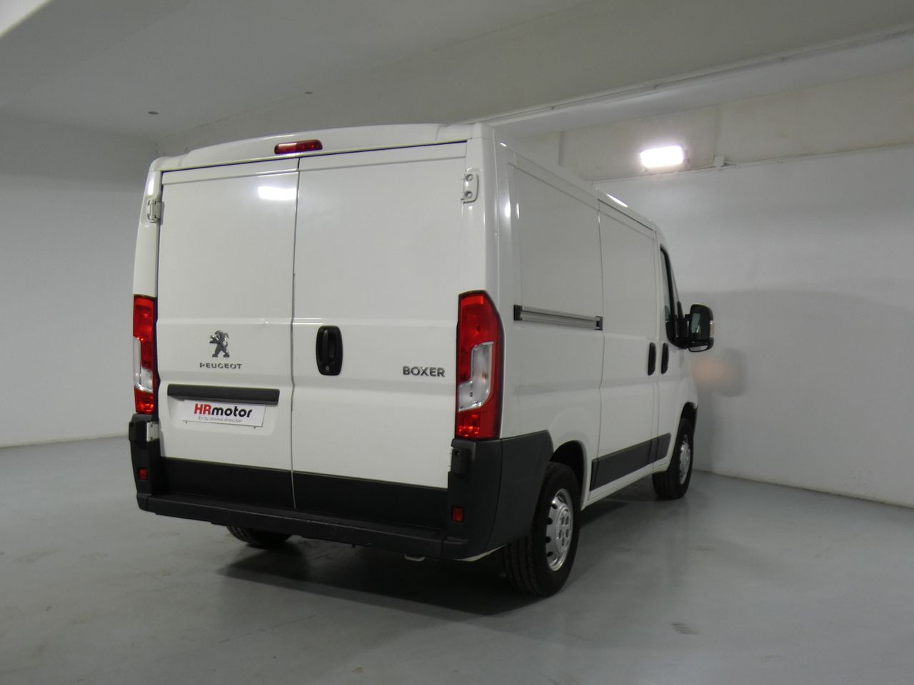 Foto del PEUGEOT Boxer Furgón 2.2BlueHDI 330 L1H1 S&S 120