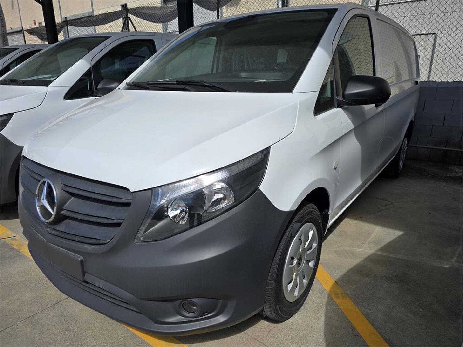 Imagen de MERCEDES Vito