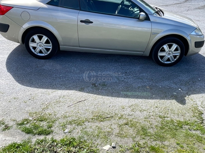 Foto del RENAULT Mégane C.C. 1.6 Confort Dynamique 115