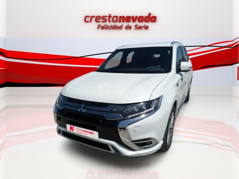 Foto del MITSUBISHI Outlander PHEV Kaiteki 4WD