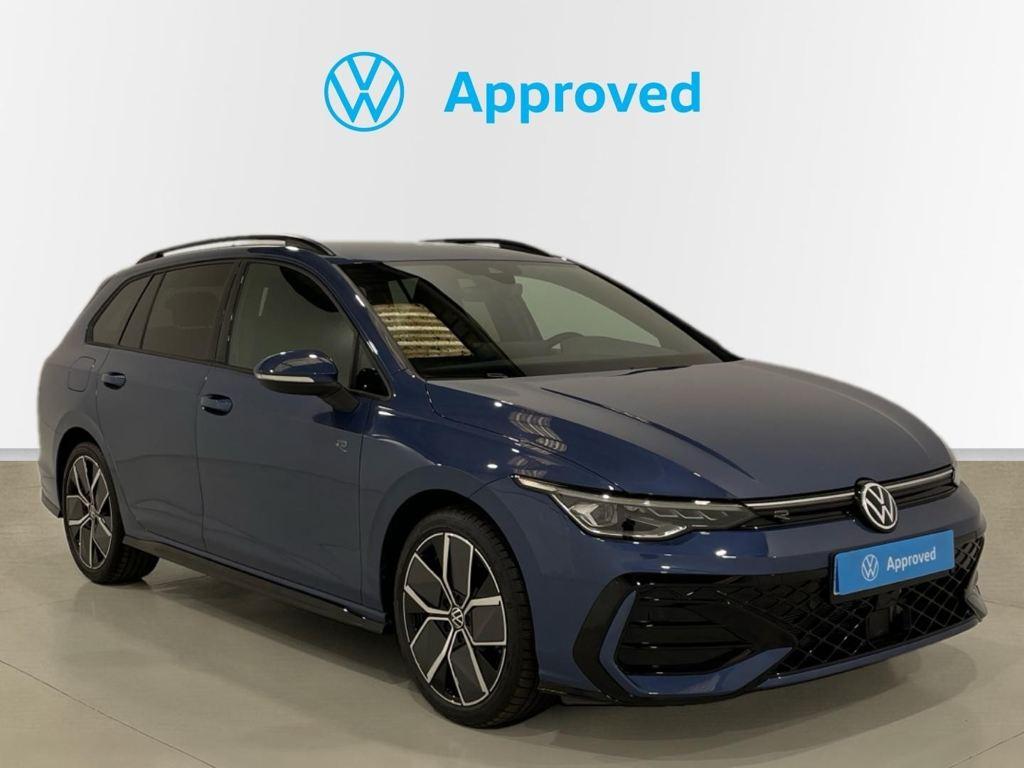 VOLKSWAGEN Golf (R-Line 1.5 eTSI 110 kW (150 CV) DSG) en Barcelona
