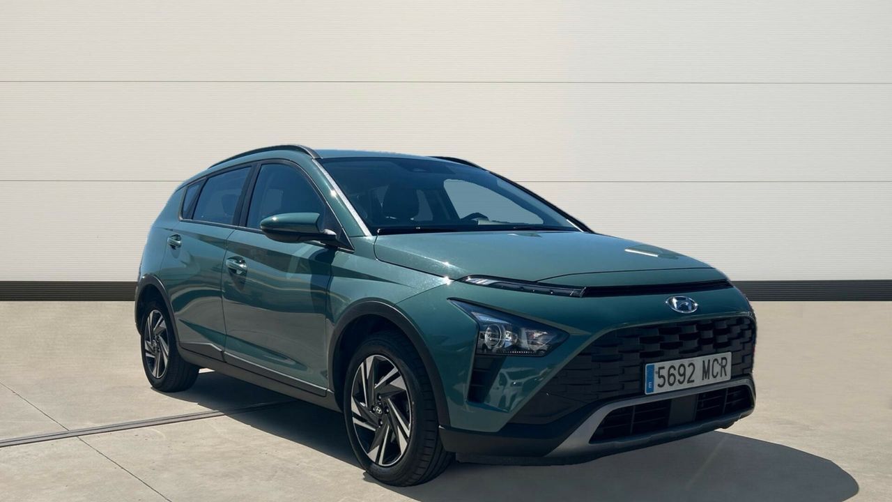 HYUNDAI Bayon (1.0 TGDI 48V MHEV 74KW ESSENCE 100 5P) en Madrid