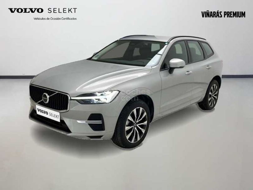 Foto del VOLVO XC60 B4 Essential FWD Aut.