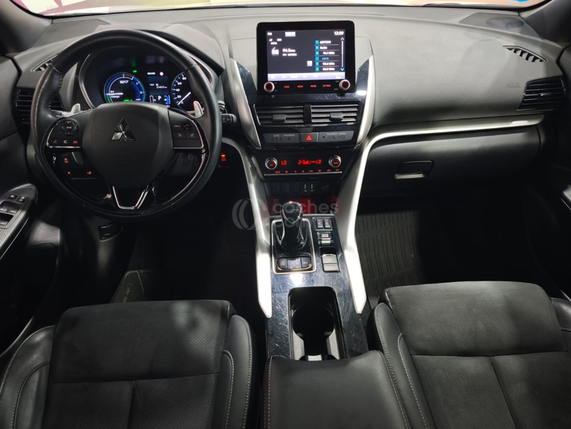 Foto del MITSUBISHI Eclipse Cross PHEV Kaiteki 4WD