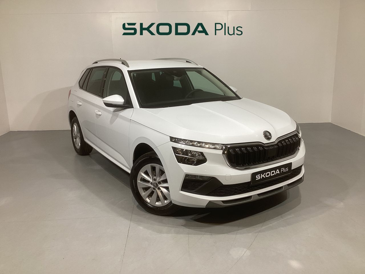 SKODA Kamiq (1.0 TSI 70kW (95CV) SELECTION) en Barcelona