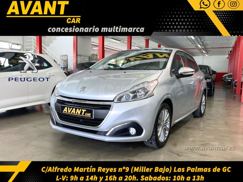 Foto del PEUGEOT 208 1.2 PureTech S&S Signature 110