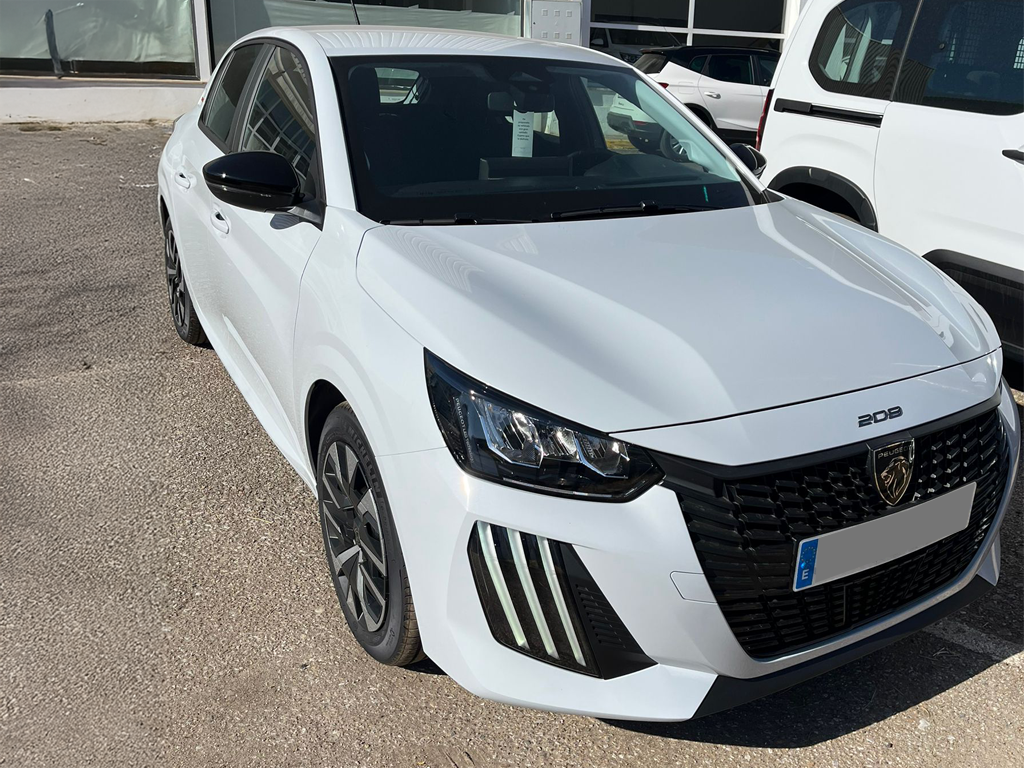 PEUGEOT 208 (1.2 STYLE 5P GASOLINA 100CV) en Badajoz