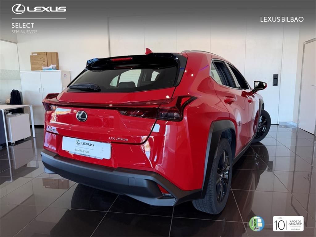 Foto del LEXUS UX 250h Business Navigation 2WD