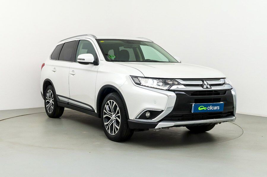 Foto del MITSUBISHI Outlander 220DI-D Motion 2WD 7pl.