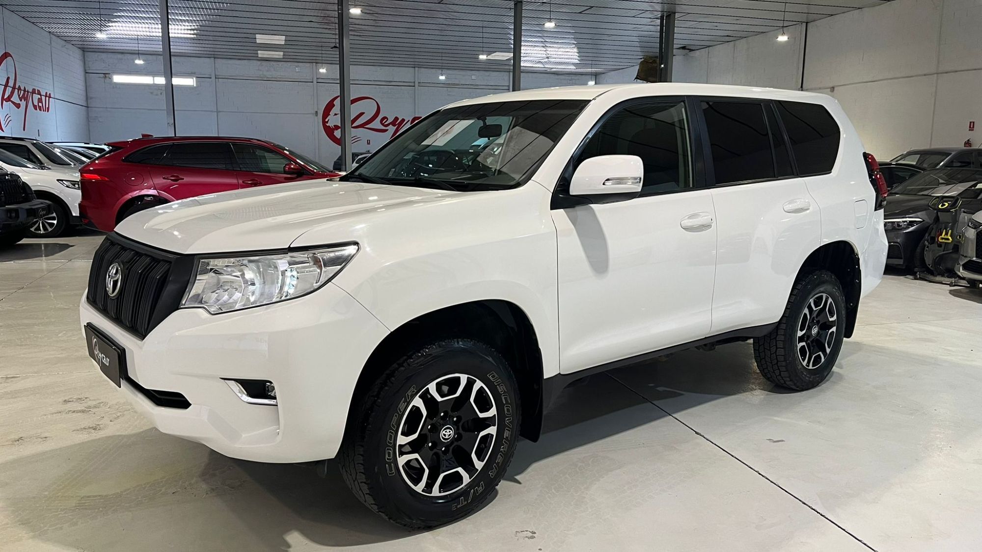 TOYOTA Land Cruiser (D-4D GX 7 plazas) en Ciudad Real