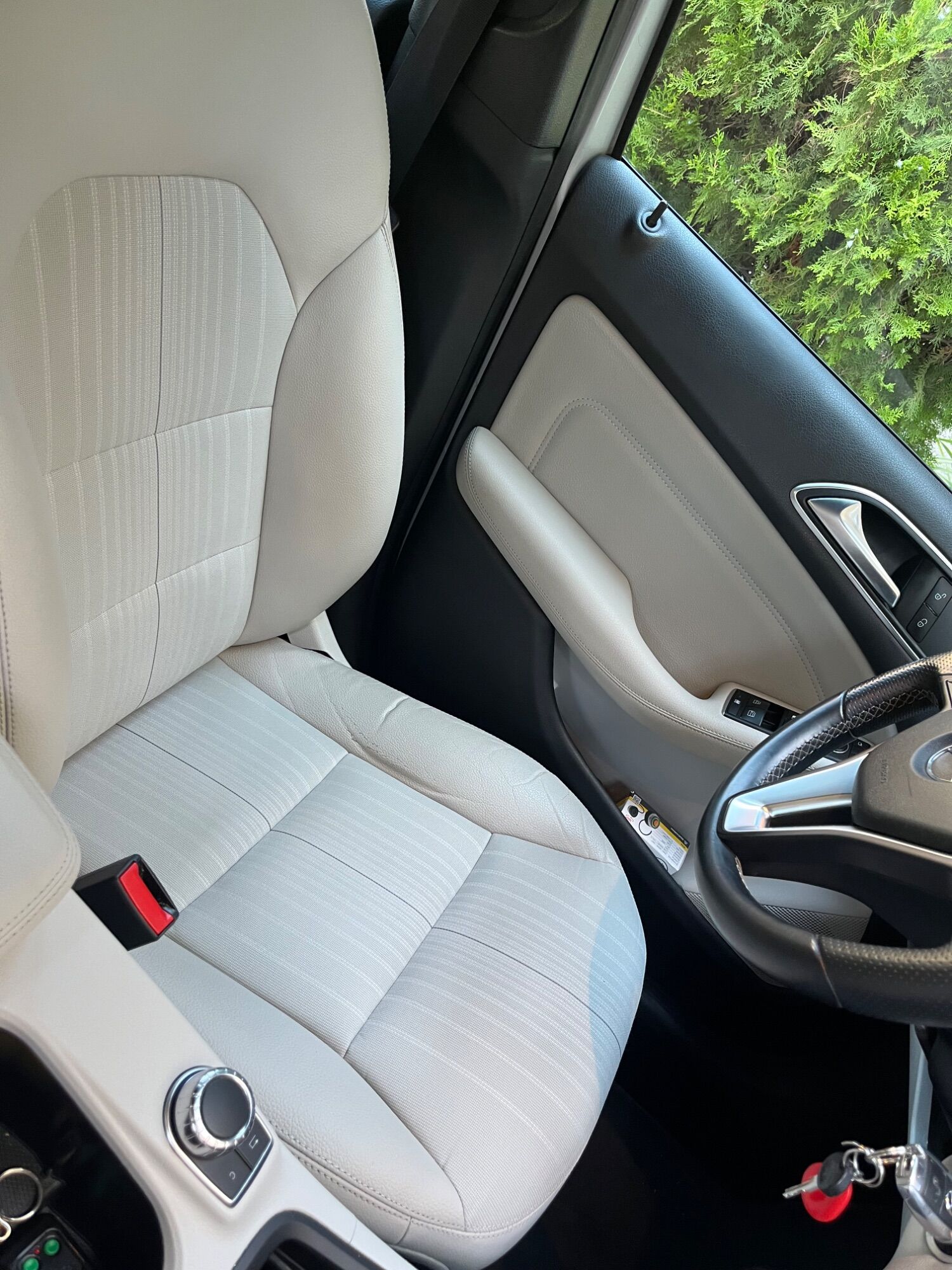 Foto del MERCEDES Clase B B 180CDI BE 7G-DCT (4.75)