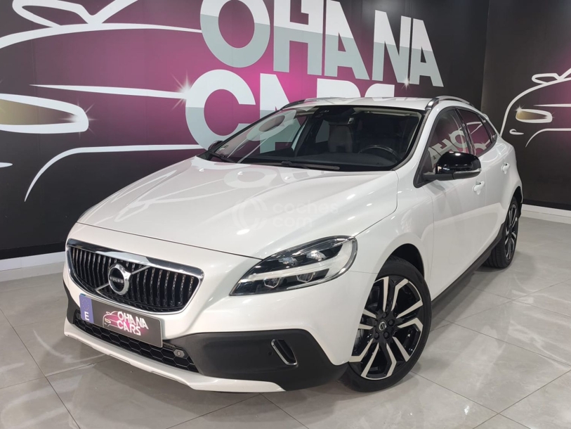Foto del VOLVO V40 Cross Country T4 Summum AWD 190 Aut.