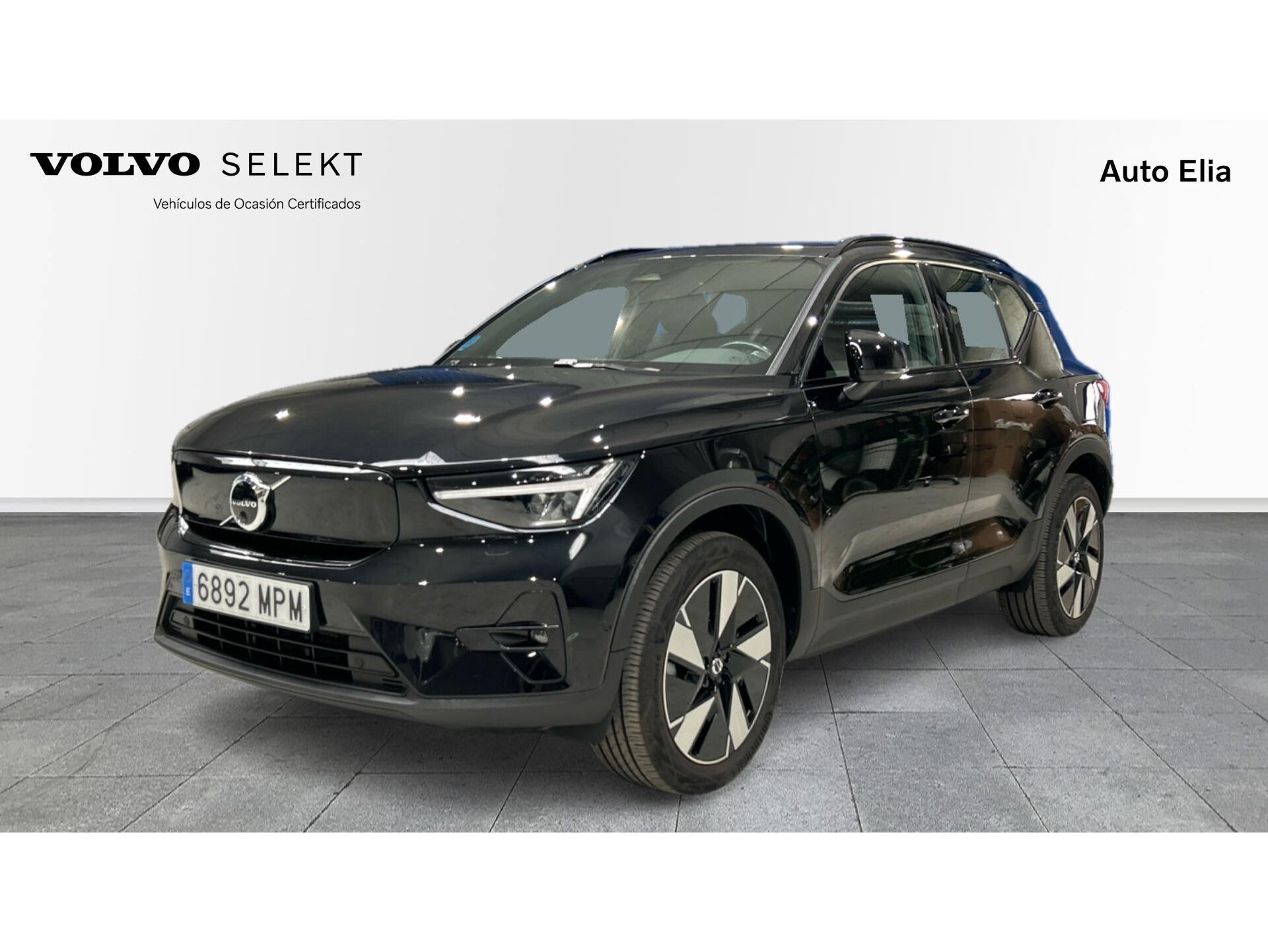 VOLVO XC40 (Recharge Ultimate Eléctrico Auto 185 kW (252 CV)) en Madrid
