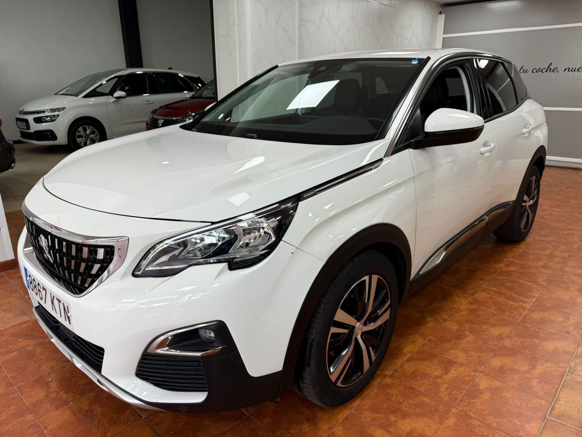 Imagen de PEUGEOT 3008