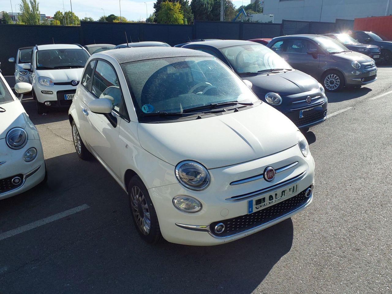 FIAT 500 (Dolcevita 1.0 Hybrid 51KW (70 CV)) en Madrid