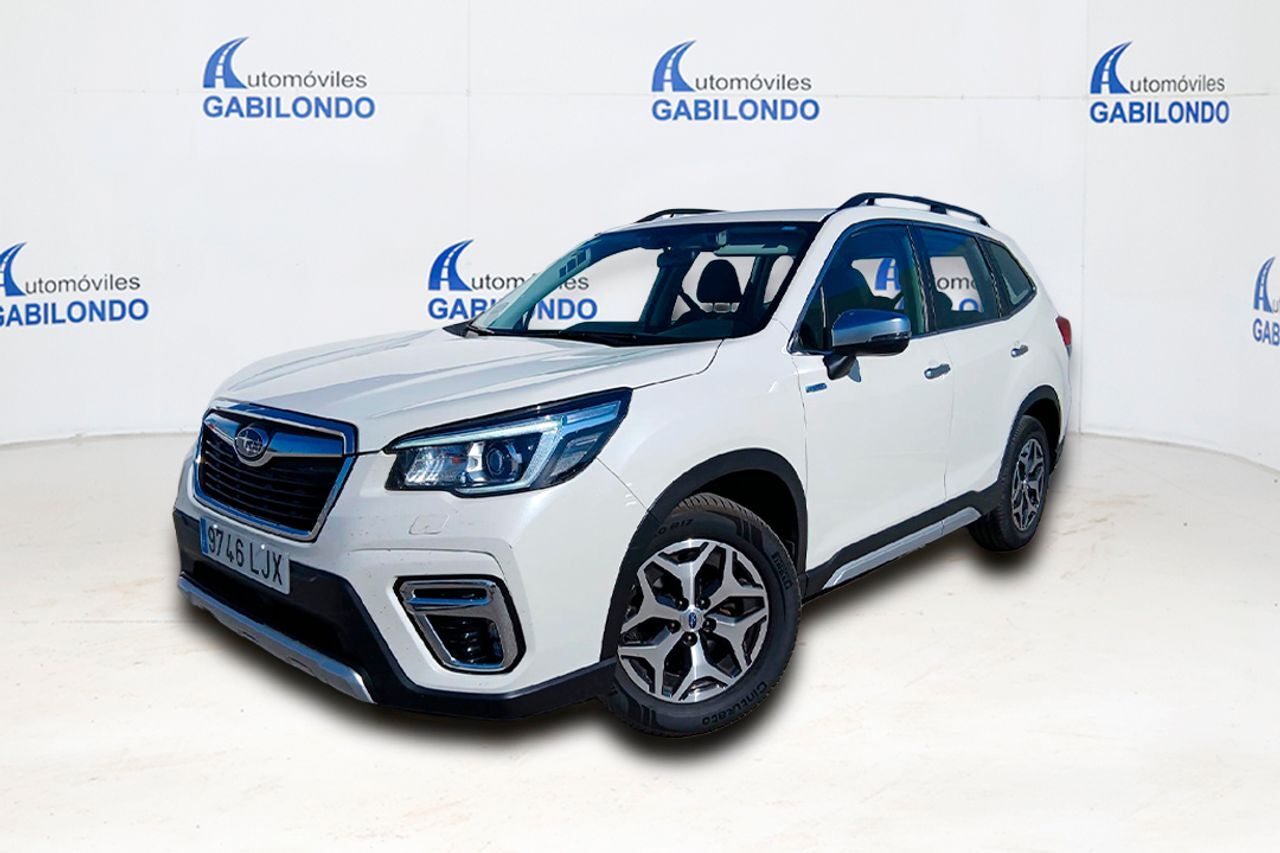 SUBARU Forester (2.0i Hybrid CVT Sport Plus) en Valladolid