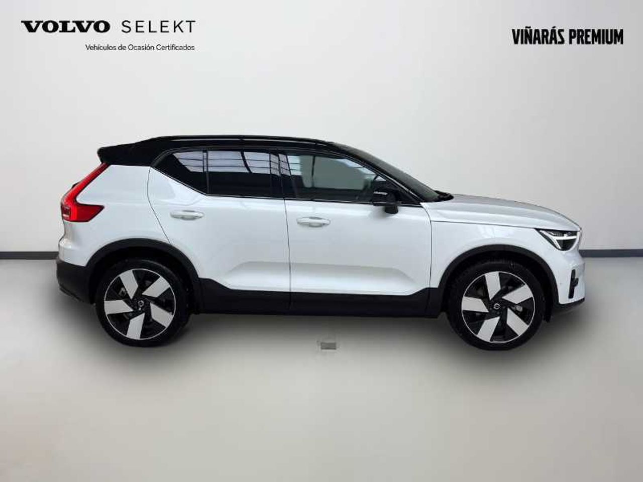 Foto del VOLVO XC40 P8 Recharge Core Eléctrico Puro