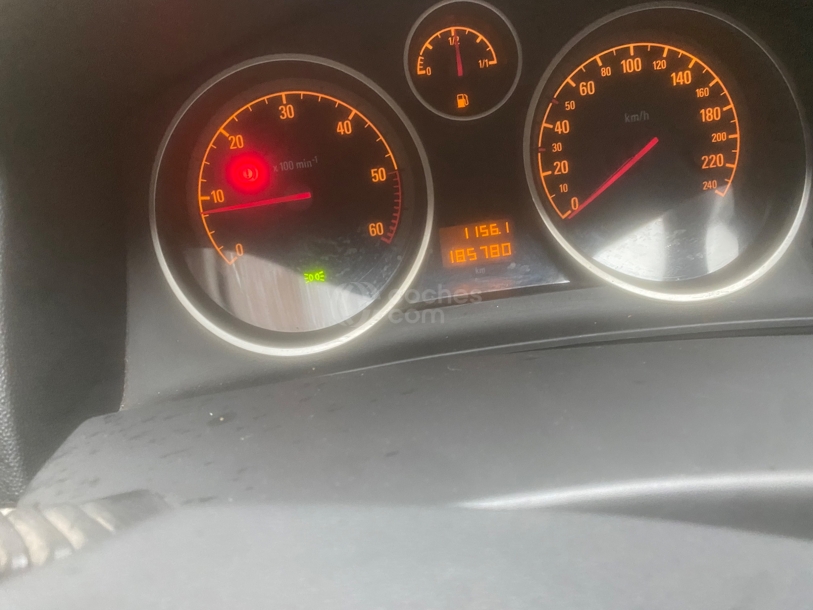 Foto del OPEL Astra 1.7CDTI Cosmo