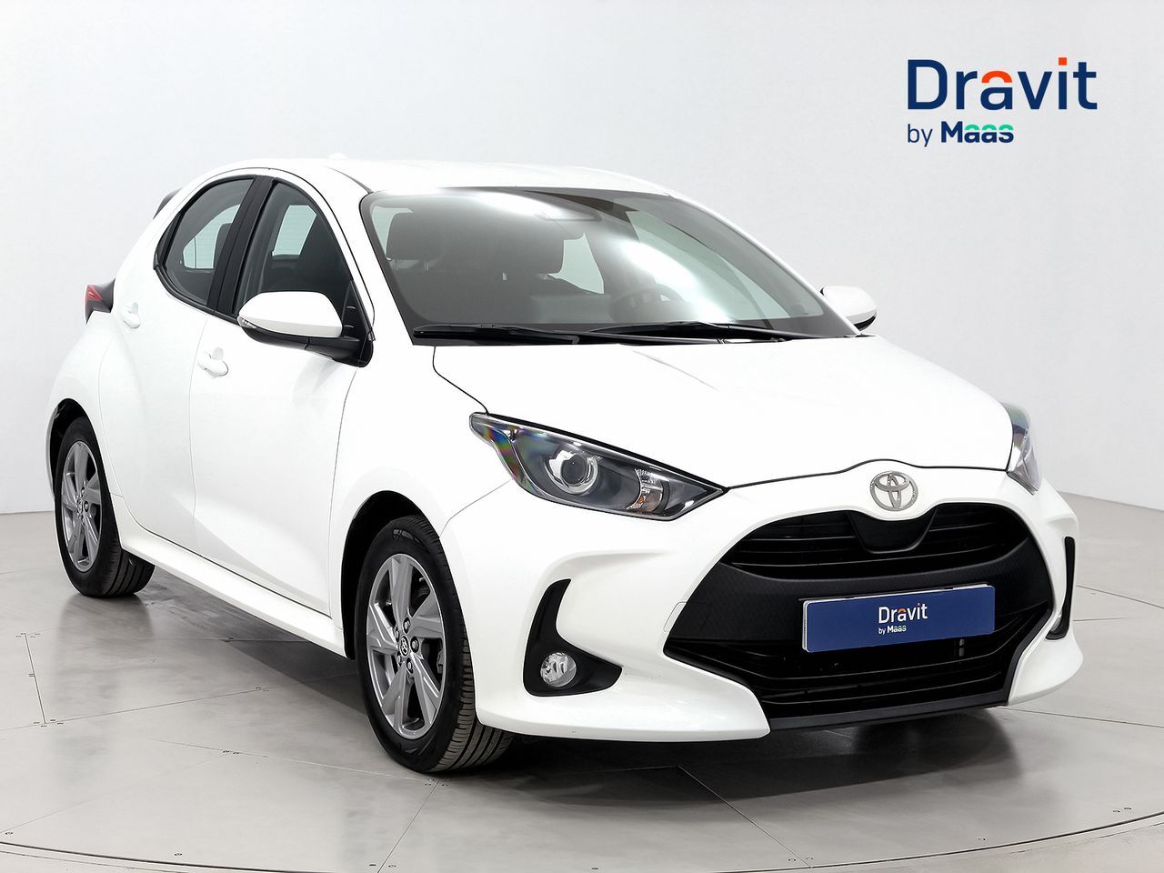 TOYOTA Yaris (1.5 120H Active Plus) en Barcelona