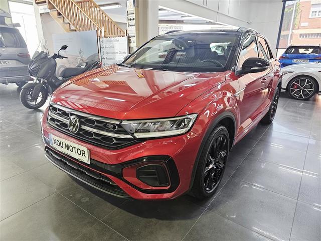 VOLKSWAGEN T-Roc (R-Line 1.5 TSI 110 kW (150 CV) DSG) en Barcelona