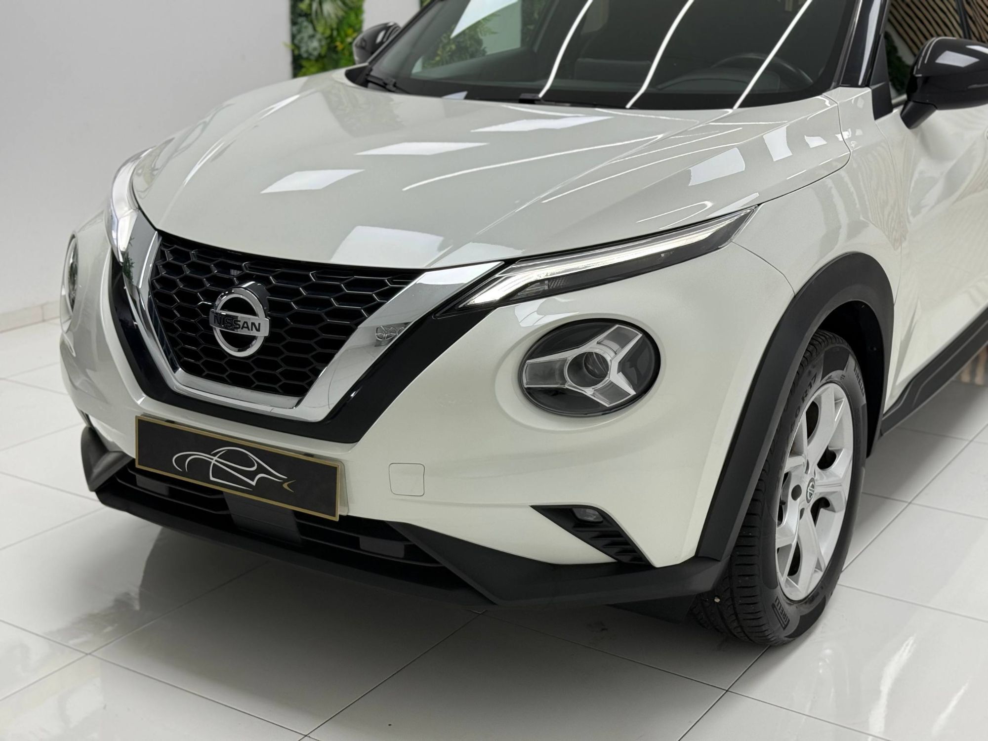 Foto del NISSAN Juke 1.0 DIG-T N-Connecta 4x2 DCT 7 114