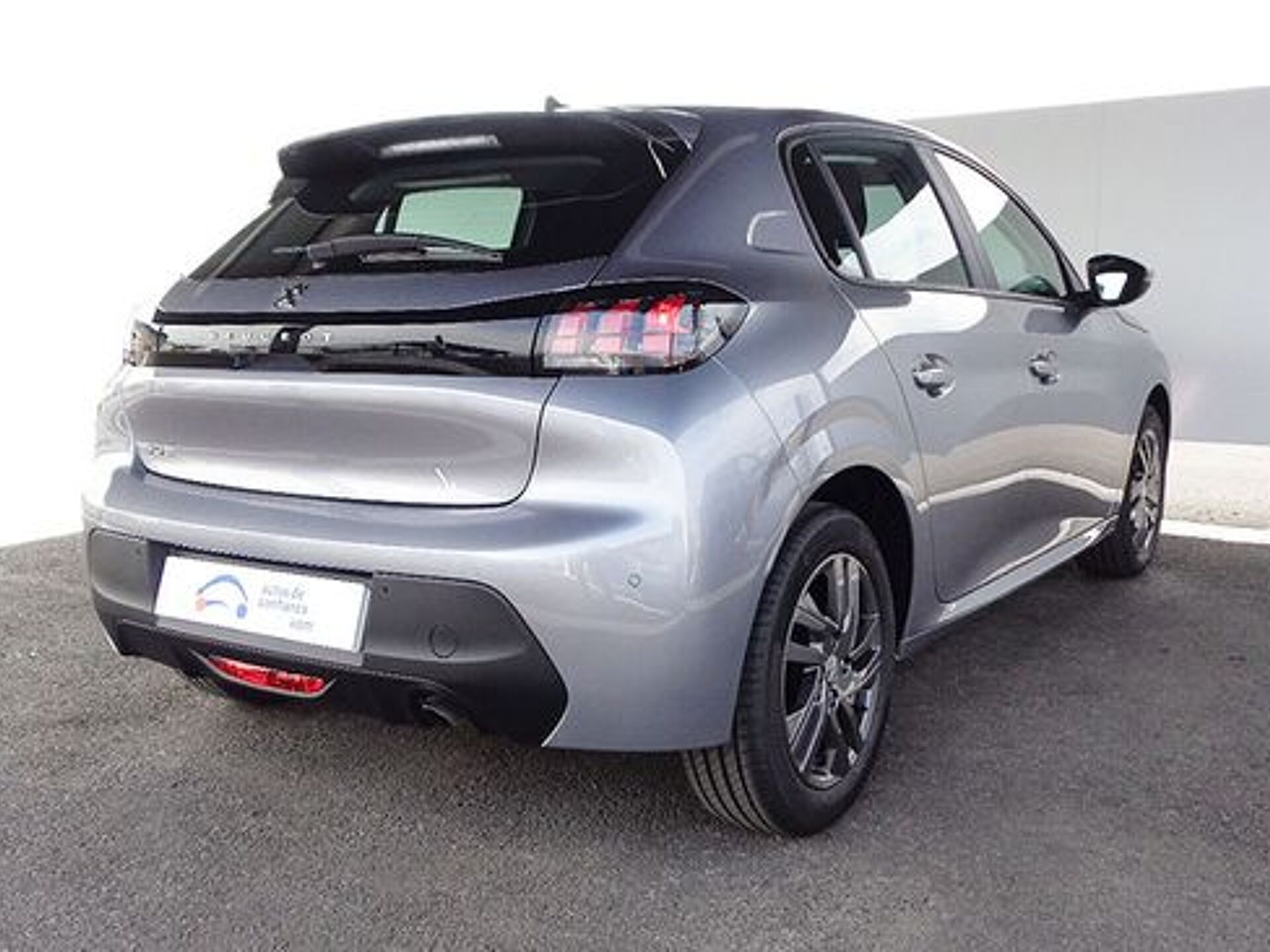 Imagen 2 de PEUGEOT 208